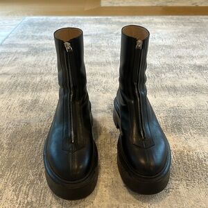 The Row zipped boot black bootie size 40